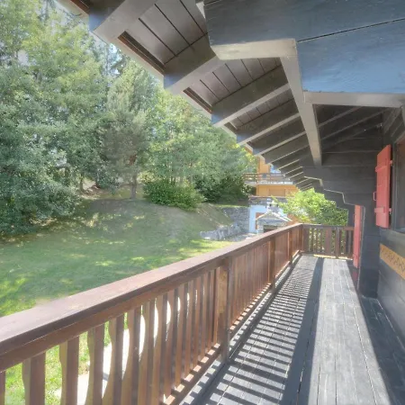 Isbane A Avec Vue Sur Les Alpes